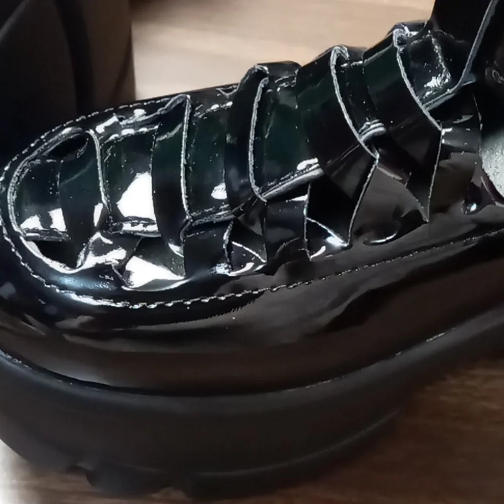 Unbranded Black Polyurethane Platform w Cross Lace Top NWOT Size 37 (US 6.5)